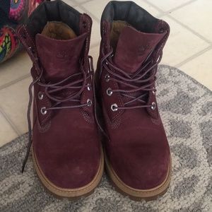 Burgundy timberlands